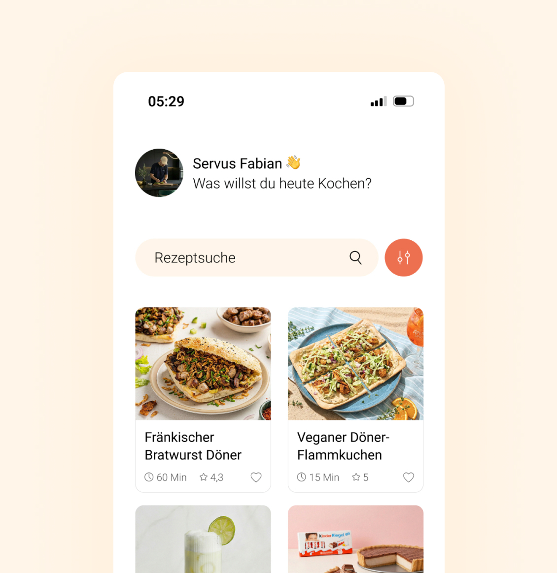 Smartphone-Rezept‑App mit Suchfeld und Filter, darunter Rezeptkarten mit Bildern für "Fränkischer Bratwurst Döner" (ca. 60 Min, Bewertung 4,3) und "Veganer Döner‑Flammkuchen" (15 Min, Bewertung 5).