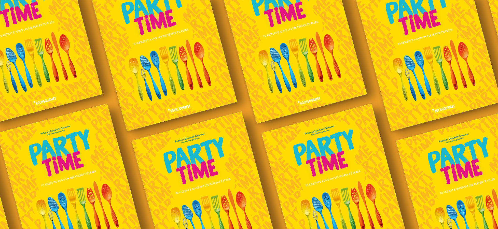 Das Bild zeigt das Cover eines Kochbuchs mit dem Titel "PARTY TIME". Der Hintergrund ist gelb und darauf sind bunte Küchenutensilien wie Löffel und Schaufeln angeordnet. Der Untertitel informiert über 70 Rezepte für die perfekte Feier.