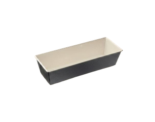 Eine rechteckige Backform aus Metall mit einer silbernen Innenseite und einer matten, dunklen Außenseite. Die Form hat keine Griffe und eine flache Oberkante. Sie eignet sich für das Backen von Brot oder Kuchen.