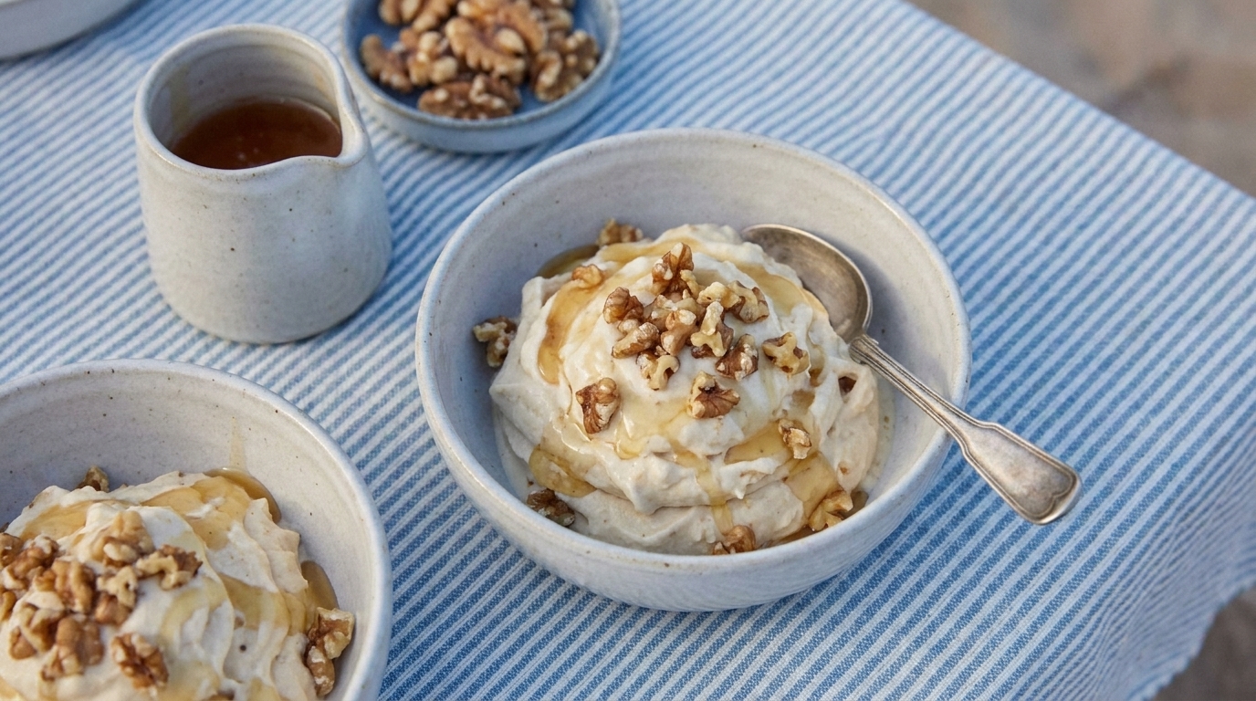 Honig-Walnuss-Frozen-Yogurt