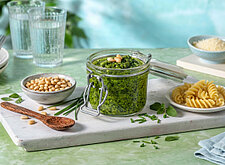 Image of Schnittlauch Kräuter Pesto für Pasta