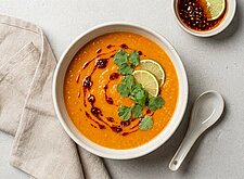 Image of Rote Linsen Suppe mit Kokos und Limette