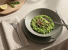 Image of Grünes Risotto mit Löwenzahn Pesto