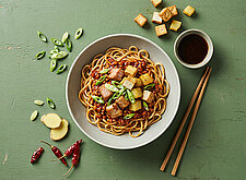 Image of Scharfe Shanghai Nudeln