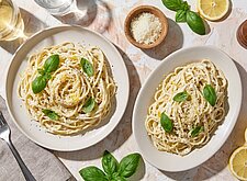 Image of Sommerliche Zitronenpasta mit Ricotta