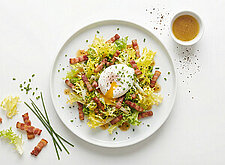 Image of Salade Lyonnaise