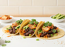 Image of Koreanisch-Mexikanische Bibimbap-Tacos
