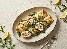 Image of Crêpes mit Lachs und Spargel