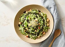 Image of Zuckerhut Salat mit Kürbiskernöl