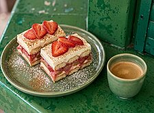 Image of Erdbeer-Mascarpone-Schnitten
