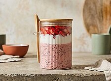 Image of Creamy Strawberry Oatmeal