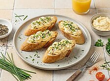 Image of Baguette mit cremigem Ei-Aufstrich