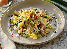 Image of Eierreis mit Spargel