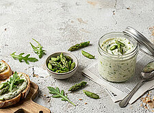 Image of Frischkäseaufstrich mit Spargel