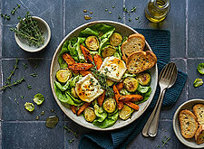 Image of Wintersalat mit Ziegenkäse und Crostini