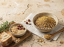 Image of Dukkah mit Pinienkernen und Thymian