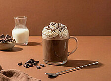 Image of Heiße Schokolade mit Schlagsahne