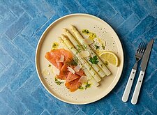 Image of Antipasti mit Lachs und Spargel