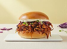 Image of Veganer Pulled Mushroom Burger