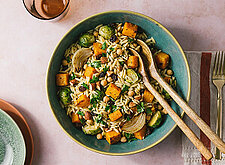 Image of Orzo-Salat mit Harissa-Ofengemüse