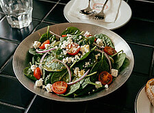 Image of Blattspinatsalat mit Feta