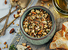 Image of Dukkah mit Pinienkernen und Thymian
