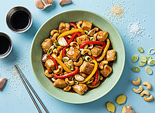 Image of Hähnchen mit Cashewnüssen