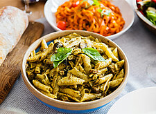 Image of Penne mit Nusspesto