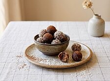 Image of Energy Balls mit Datteln & Nüssen