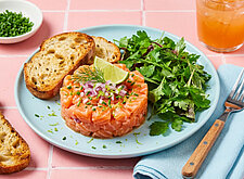 Image of Lachstatar mit Schnittlauch