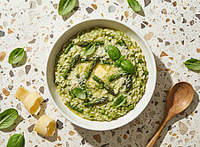 Image of Grüner Spargel und Risotto