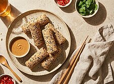 Image of Crispy Rice Paper Dumplings mit Gemüsefüllung