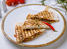 Image of Mexikanische Chicken Quesadillas