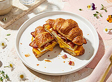 Image of Frühstücks Croissant aus dem Airfryer