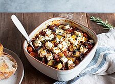 Image of Ratatouille mit Feta aus dem Ofen