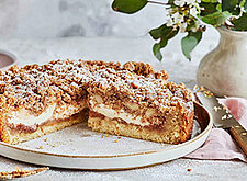 Image of Gefüllter Streuselkuchen