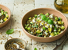 Image of Warmer Linsensalat mit Schafskäse