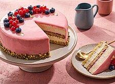 Image of Mirror Glaze Cake Sahnetorte mit Spiegelglasur