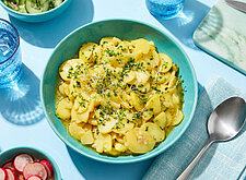 Image of Kartoffelsalat mit Schnittlauch