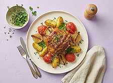 Image of Eisbein in Senfkruste