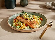Image of Gebackener Lachs mit Nektarinen-Salsa