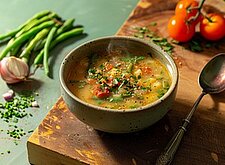 Image of Kartoffelsuppe mit grünen Bohnen