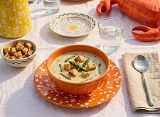 Image of Spargelsuppe mit Croutons