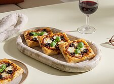 Image of Mini Blätterteig Pizzen