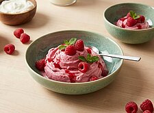 Image of Himbeer-Skyr Frozen Yogurt