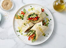 Image of Mini-Wraps mit Hummus