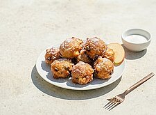 Image of Apfel im Hefeteig