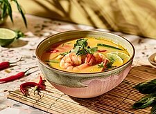 Image of Kokosnuss-Curry Suppe mit Garnelen