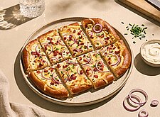 Image of Brezel Flammkuchen
