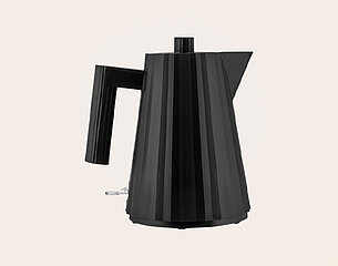 Der Wasserkocher hat ein modernes, geradliniges Design in schwarzer Farbe und ist mit vertikalen Rillen verziert. Der Ausguss ist schmal und der Griff ist ergonomisch geformt, um eine einfache Handhabung zu gewährleisten.